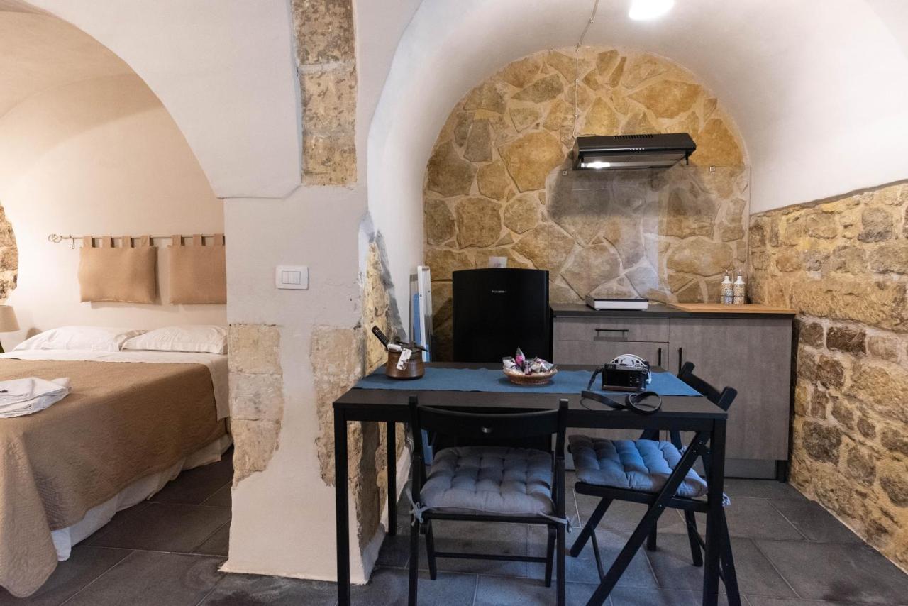 Cuturissi Hospitality & Wellnees Bed & Breakfast Ragusa Eksteriør bilde