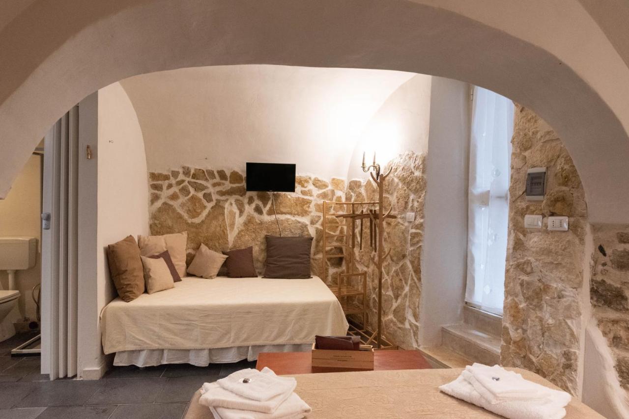 Cuturissi Hospitality & Wellnees Bed & Breakfast Ragusa Eksteriør bilde